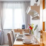 Podgórze Duchackie - Parking, Parks Nearby - By Rentujemy Apartamento Cracovia